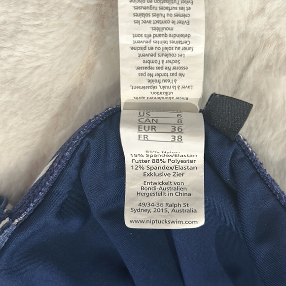 Niptuck Swimsuit, Size 6 - Picture 14 of 15